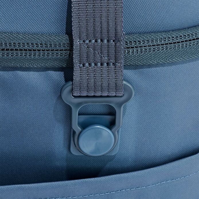 carryouttm-soft-cooler-30-l-y4 250815_hydro_cooler_details_14854_2_5.jpg