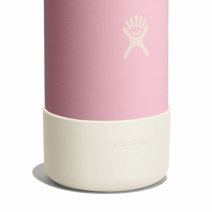 micro-200-boot-g4 3._ivory_boot_-_on_bottle.jpeg