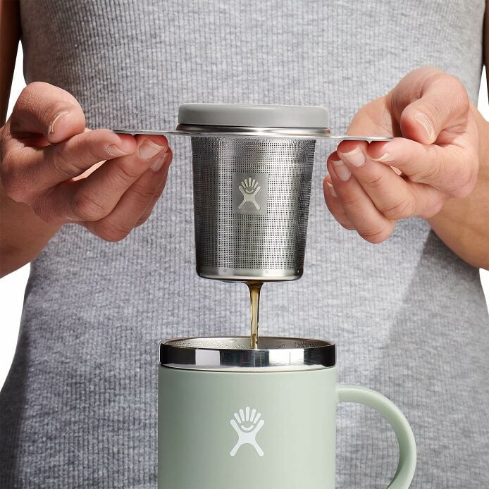 tea-infuser-k9 drif035-tea-infuser-birch-hb-pour_1.jpg
