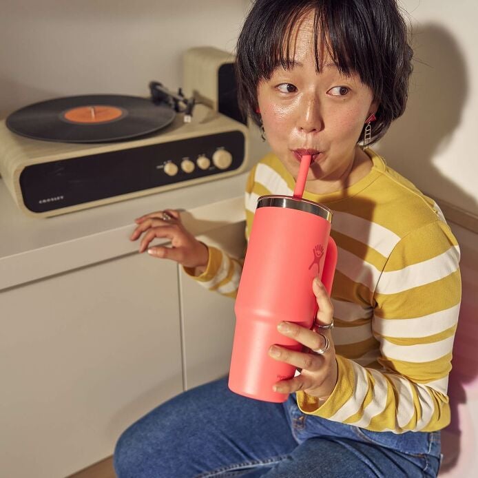 24-oz-travel-tumbler-s3 hf_s26_mcinnis_2487.jpg