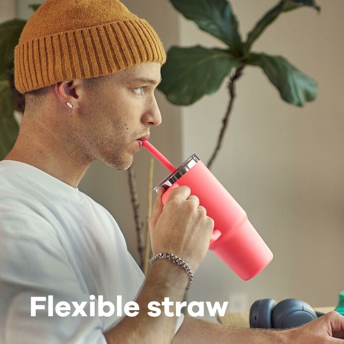 hydration-handledtm-bundle-f2 hf_s26_ttpscc_apdp_06.jpg