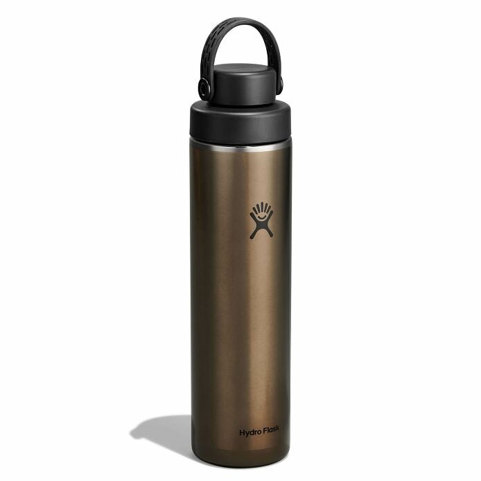 24-oz-lightweight-chug-cap-bottle-l4 lw24lwfcc080-24-oz-lightweight-chug-cap-bottle-wide-mouth-obsidian-angled.jpg