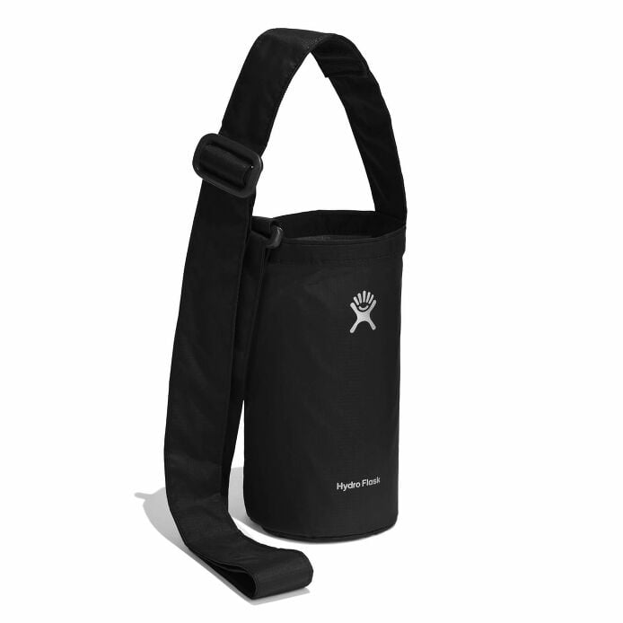 medium-packable-bottle-sling-i7 pbsm-black-angled.jpg