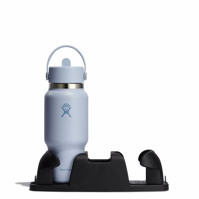 24-oz-travel-bottle-with-flex-straw-cap-e9 surf-travel-bottle-in-cuplholder_2_8_1.jpg